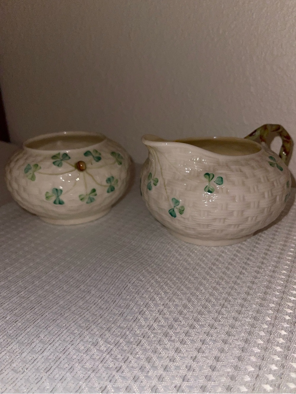 CLOSET CLOSE OUT SALE - Belleek Clover Creamer & Sugar Set VINTAGE/Estate Items